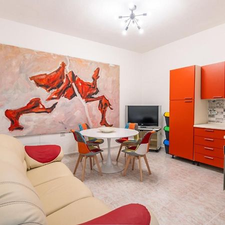 Casa Vacanze Relaxia Позада Екстер'єр фото